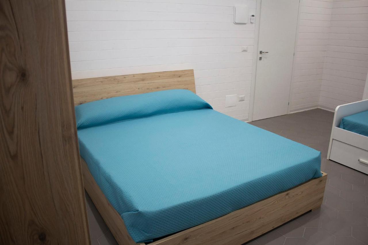 Aurora Beach & Suite 마르게리타디사보이아 외부 사진
