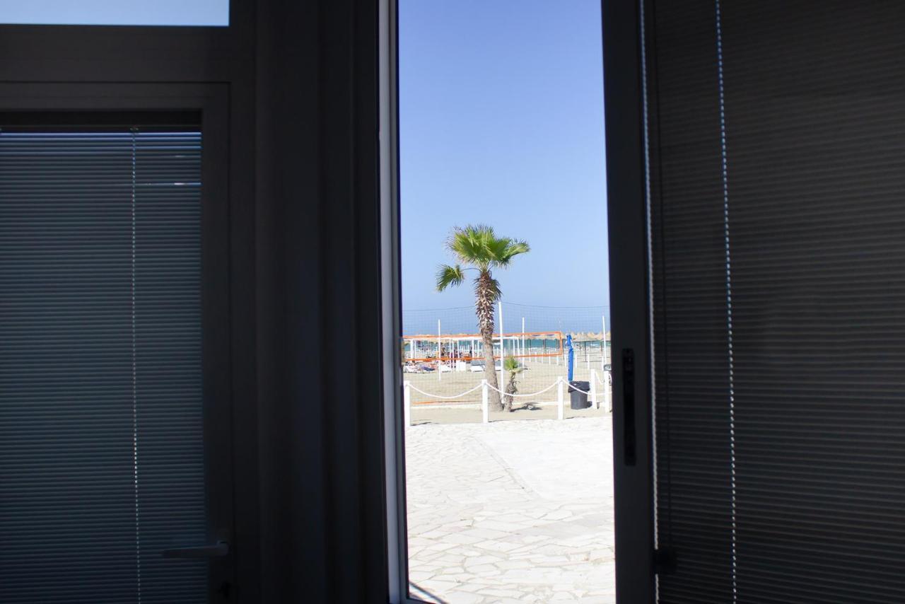 Aurora Beach & Suite 마르게리타디사보이아 외부 사진