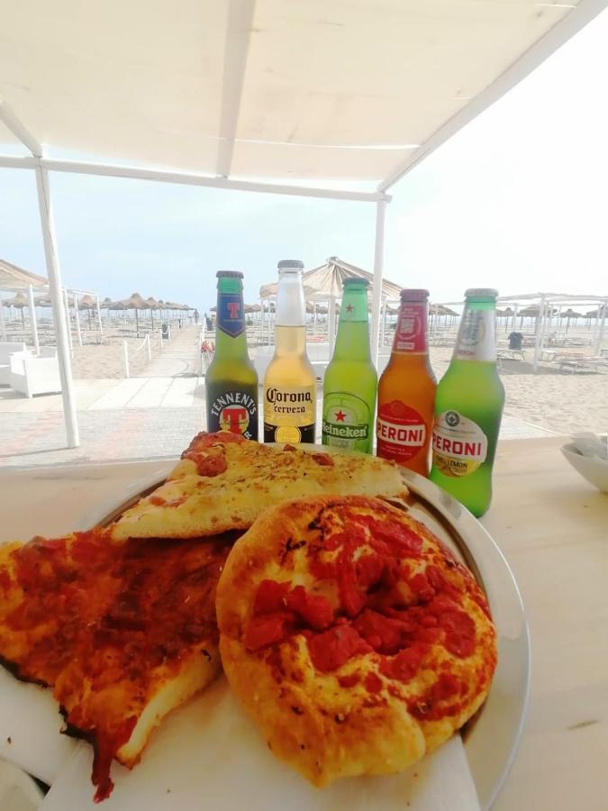 Aurora Beach & Suite 마르게리타디사보이아 외부 사진