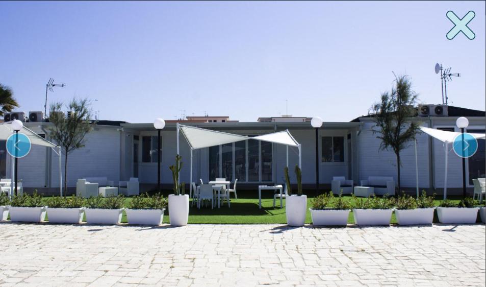 Aurora Beach & Suite 마르게리타디사보이아 외부 사진